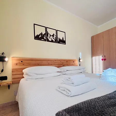 Hotel Piccolo Chalet Claviere Exterior foto